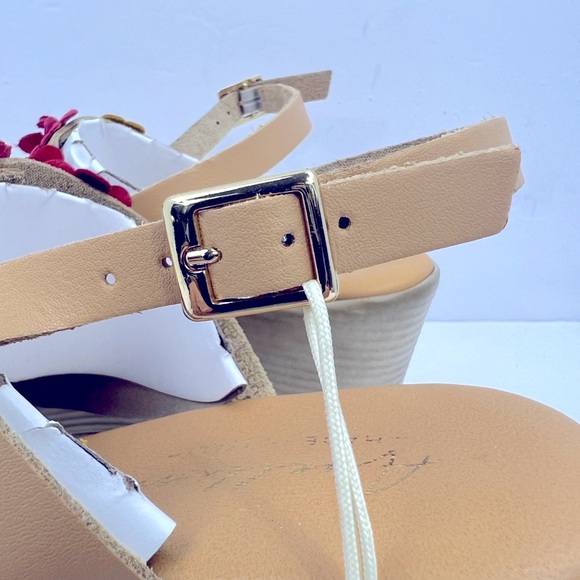 AVELLINI GENUINE LEATHER COLORFUL FLORAL PLATFORM, TAN STRAPS, ITALIAN, SIZE9 - Picture 14 of 16